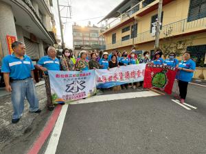 114.05.04 二社田水資源踏查社 鴻門圳水文調查 地點仁和橋 ph值4,濁度80.水溫26度